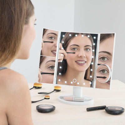 InnovaGoods Ledflect 4-in-1 LED Magnifying Mirror